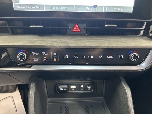 Used 2024 Kia Sportage X-Line w/ X-Line Premium Package AWD/4WD image 17