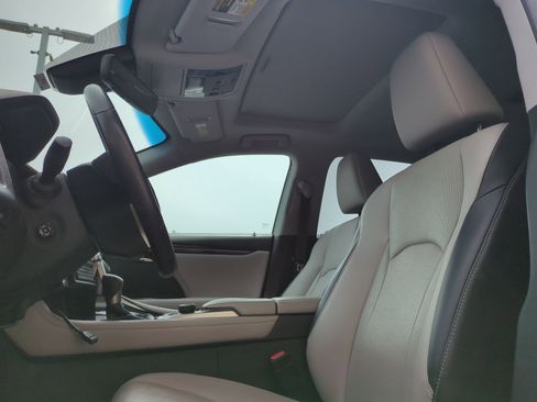 Used 2019 Lexus RX 350 FWD w/ Accessory Package image 16