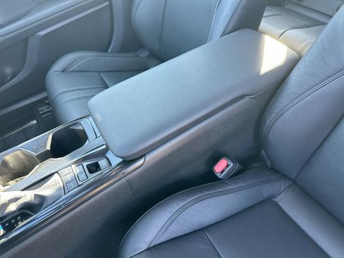 Used 2025 Toyota Camry LE image 20