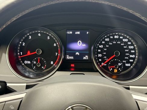 Used 2021 Volkswagen Atlas SE w/ Panoramic Sunroof Package image 36