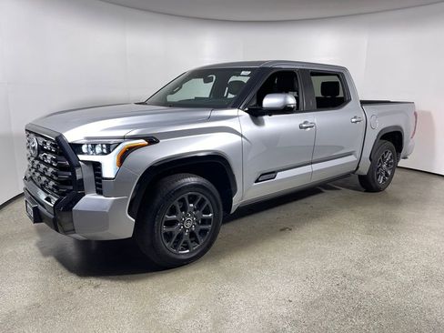 Used 2023 Toyota Tundra Platinum image 7