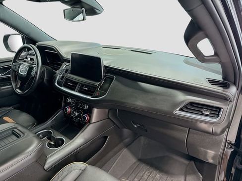 Used 2023 GMC Yukon XL AT4 w/ Technology Package image 28