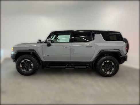 Used 2024 GMC Hummer EV 3X w/ Extreme Off-Road Package image 2