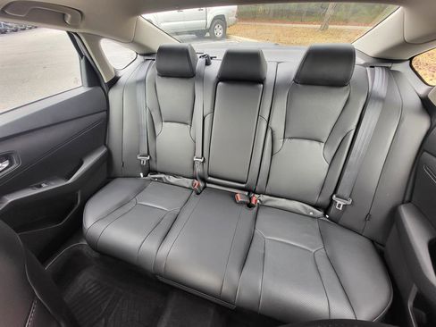 Used 2024 Honda Accord EX-L image 13