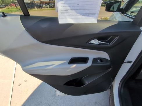 Used 2020 Chevrolet Equinox Premier FWD image 26