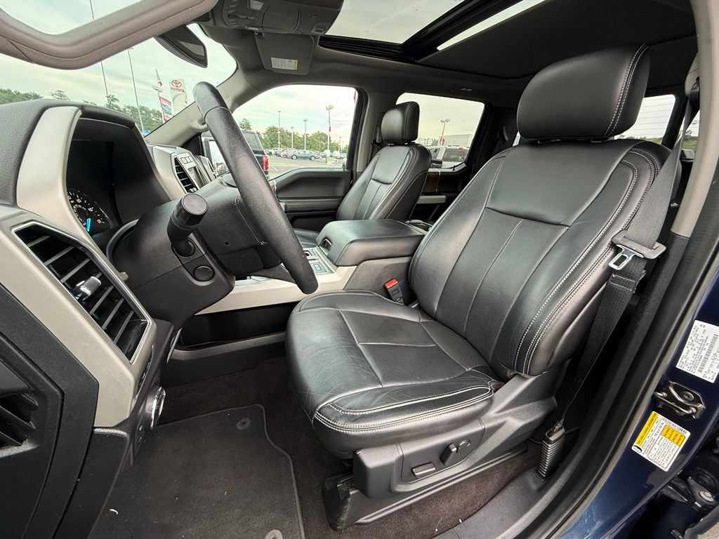 Used 2020 Ford F150 Lariat w/ Equipment Group 502A Luxury AWD/4WD image 20