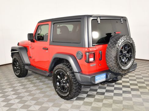 Used 2020 Jeep Wrangler Sport AWD/4WD image 7