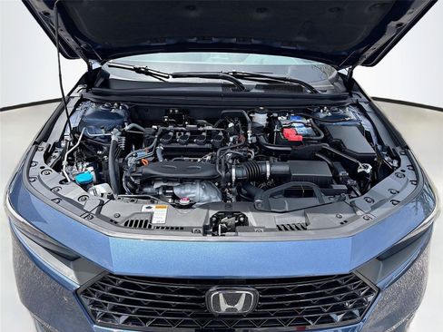 Certified 2025 Honda Accord SE image 34