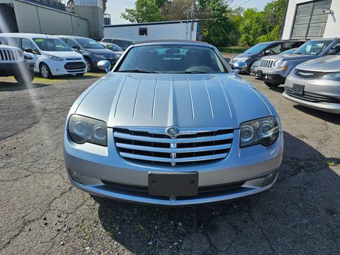 Used 2006 Chrysler Crossfire Limited RWD image 4