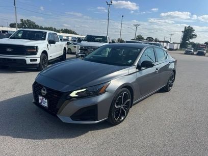 Used 2023 Nissan Altima 2.5 SR