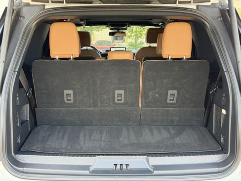 Used 2022 Ford Expedition Platinum RWD image 31
