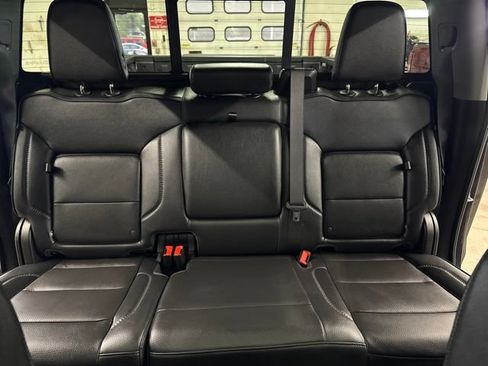 Used 2024 GMC Sierra 1500 Denali w/ Denali Reserve Package AWD/4WD image 30