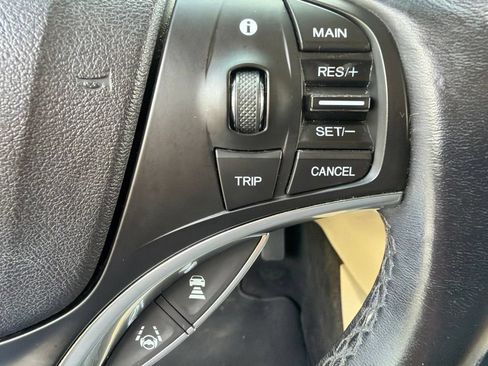 Used 2018 Acura MDX SH-AWD image 23