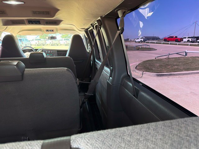 Used 2016 Chevrolet Express 2500 LT w/ LT Preferred Equipment Group RWD image 21