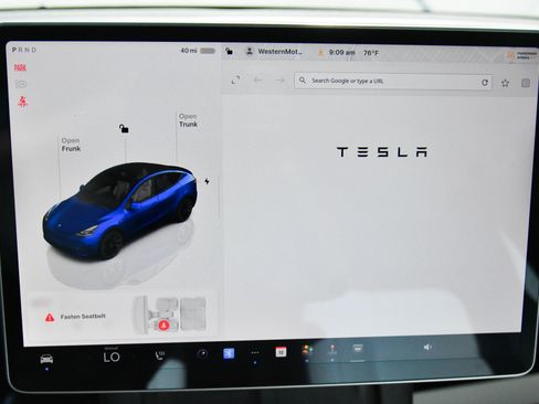 Used 2023 Tesla Model Y Long Range AWD/4WD image 19