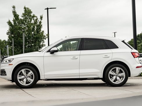 Used 2019 Audi Q5 Prestige w/ Prestige Package AWD/4WD image 6