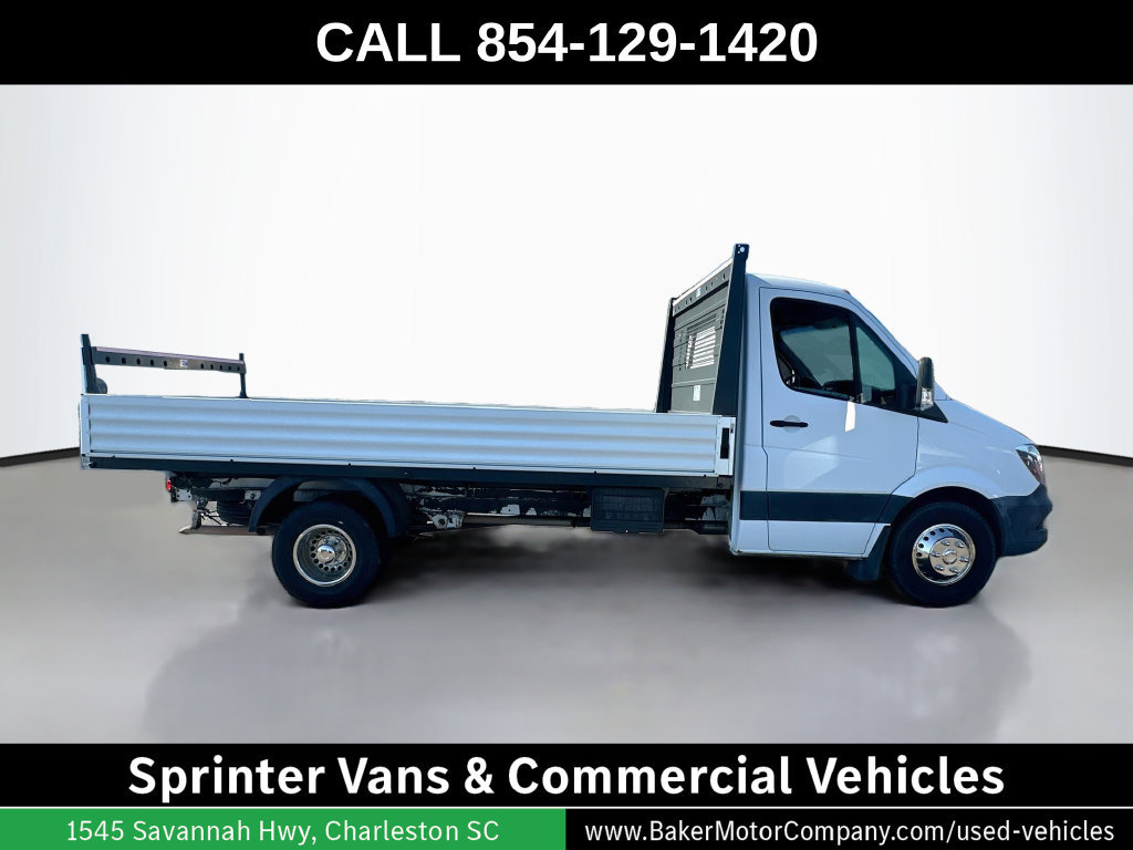 Used 2015 Freightliner Sprinter 3500 RWD image 8