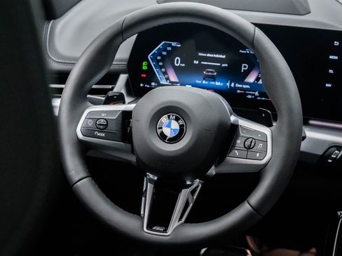 New 2025 BMW X1 xDrive28i w/ Technology Package image 11