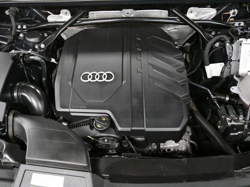 Used 2023 Audi Q5 2.0T Premium w/ Convenience Package AWD/4WD image 36