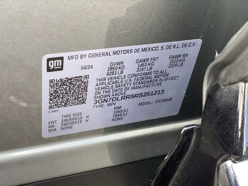 Used 2024 Chevrolet Equinox EV LT AWD/4WD image 28