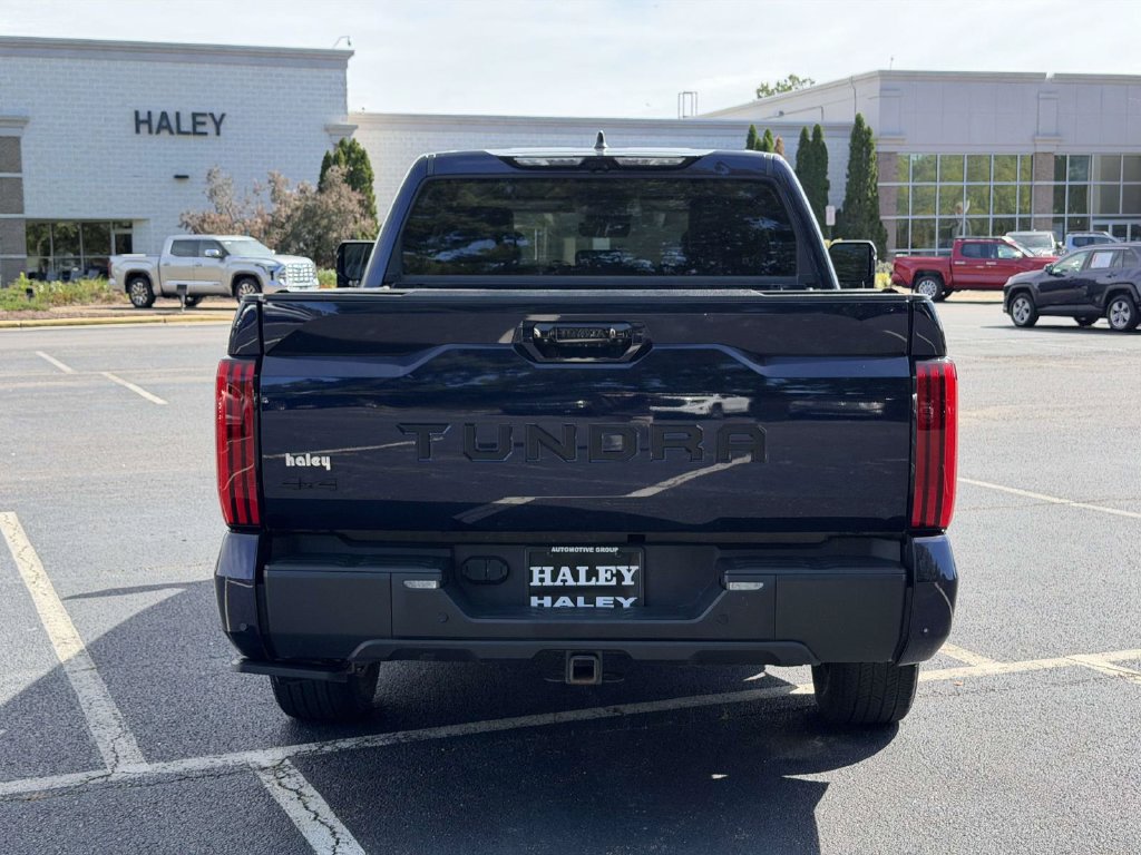 Used 2024 Toyota Tundra Limited AWD/4WD image 21