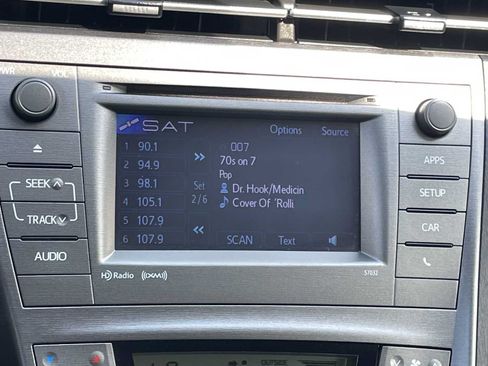Used 2014 Toyota Prius Three FWD image 18