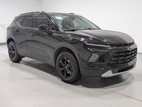 Used 2023 Chevrolet Blazer LT w/ Convenience Package image 6