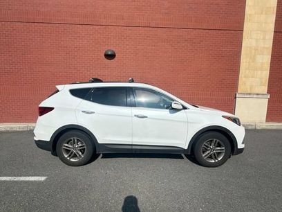 Used 2018 Hyundai Santa Fe Sport w/ 2.4L Value Package 02