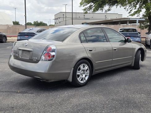 Used 2006 Nissan Altima 2.5 S w/ (P01) Special Edition Pkg FWD image 8