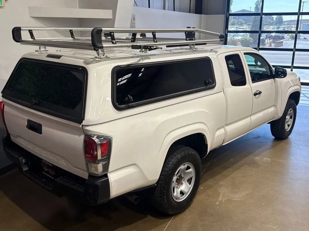 Used 2022 Toyota Tacoma SR AWD/4WD image 42