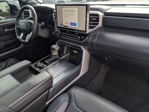 Used 2024 Toyota Tundra Platinum AWD/4WD image 35