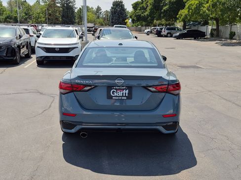 Used 2024 Nissan Sentra SR FWD image 7