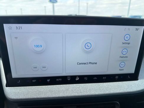 Used 2025 Ford Maverick XLT w/ XLT Luxury Package AWD/4WD image 22