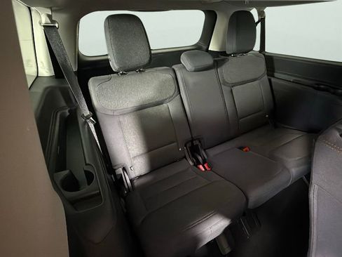 Used 2025 Ford Expedition Max Active AWD/4WD image 32