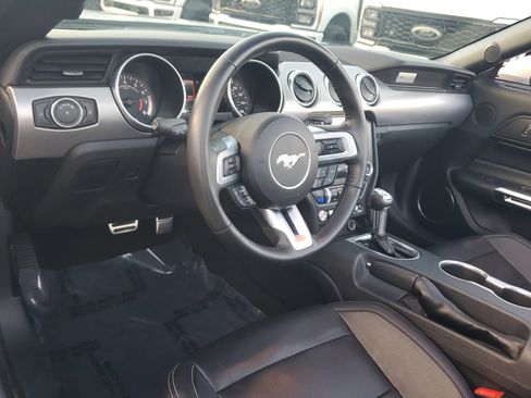 Used 2023 Ford Mustang Premium image 10