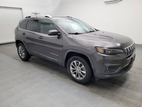 Used 2019 Jeep Cherokee Latitude Plus AWD/4WD image 11