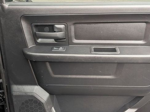 Used 2015 RAM 1500 Express image 31