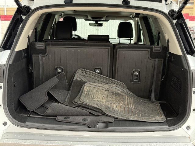 Used 2025 Nissan Pathfinder Platinum w/ Cargo Package FWD image 34