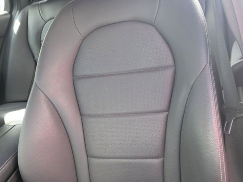 Used 2020 Mercedes-Benz C 300 4MATIC Sedan image 9