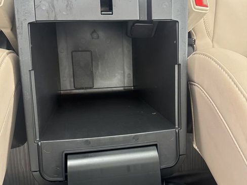 Certified 2023 Ford Explorer XLT w/ Equipment Group 202A image 41