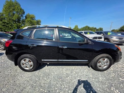 Used 2015 Nissan Rogue S w/ Convenience Package FWD image 4