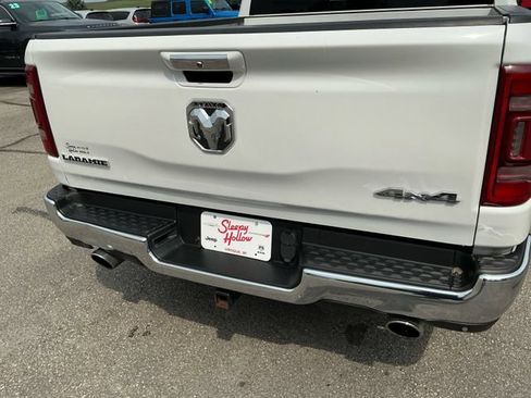 Used 2020 RAM 1500 Laramie AWD/4WD image 15