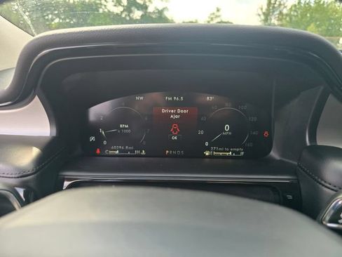 Used 2021 Lincoln Nautilus AWD image 27