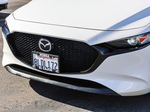 Used 2019 MAZDA MAZDA3 Hatchback w/ Preferred Package image 20