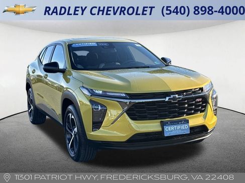 Certified 2024 Chevrolet Trax RS w/ Sunroof Package image 7