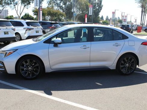 Certified 2026 Toyota Corolla SE FWD image 6