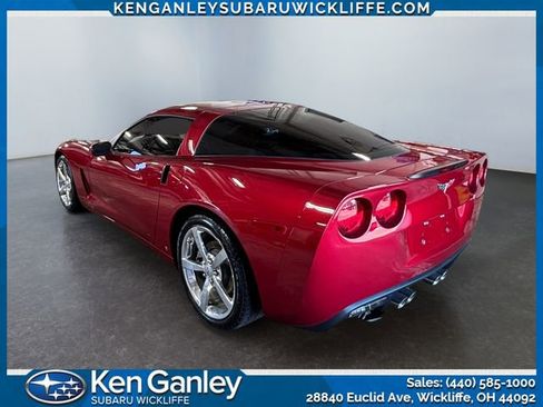 Used 2008 Chevrolet Corvette Coupe RWD image 3