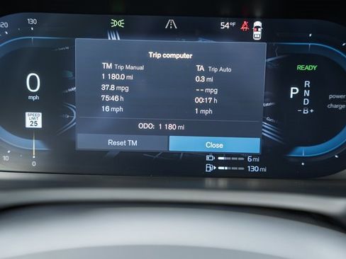 Used 2025 Volvo XC90 T8 Plus w/ Protection Package Premier image 41