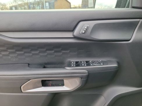 New 2025 Ford Ranger XLT w/ Equipment Group 301A High image 18