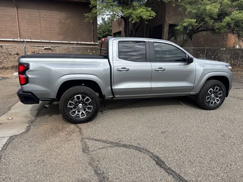 Used 2024 Chevrolet Colorado Z71 w/ Z71 Convenience Package 2 AWD/4WD image 22
